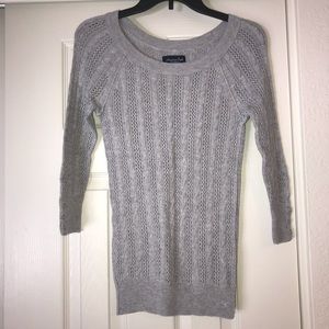 American Eagle sweater